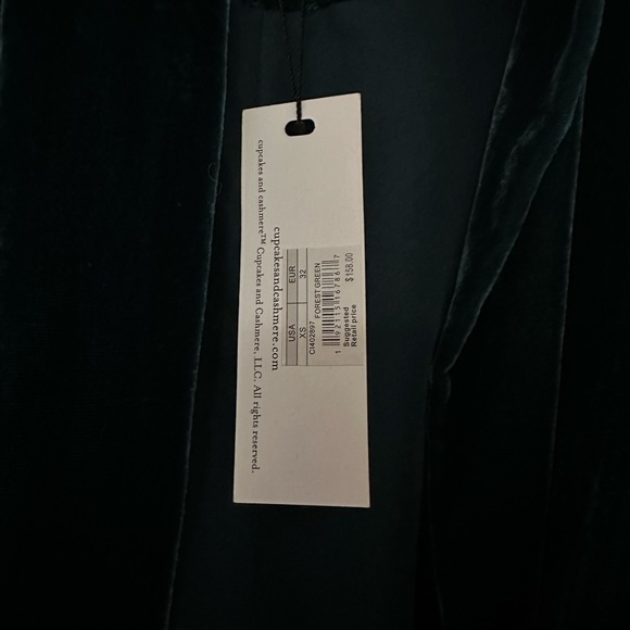 Emerald Green Velvet Cupcakes & Cashmere Cardigan - Picture 4 of 4